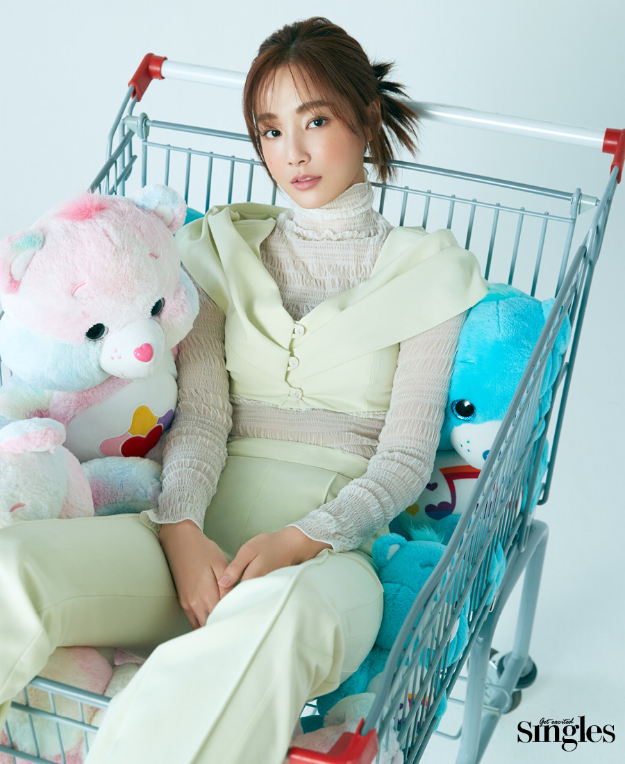 연우의 행복이 피어나는 시간, 연우, 모모랜드, 싱글즈, Single Plus